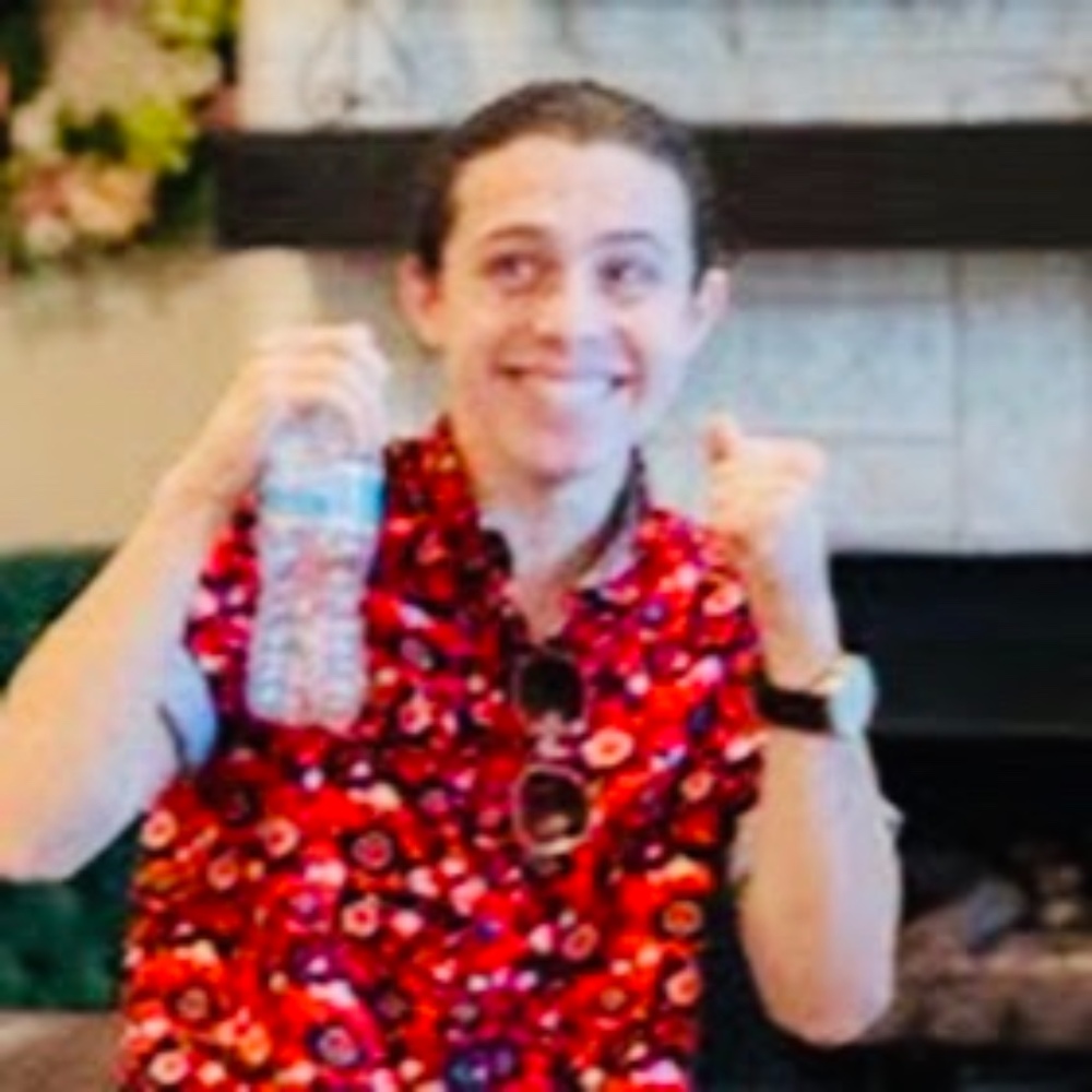 Meet your Posher, Gabriel